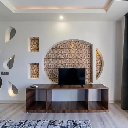 Tema Martili Apart